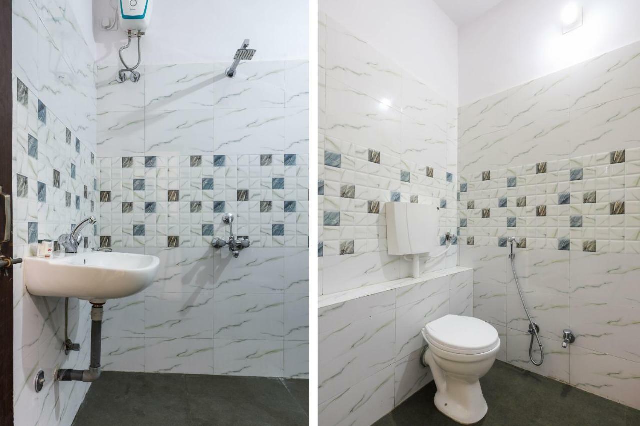 Oyo 43851 Hotel Virasat Māndu المظهر الخارجي الصورة